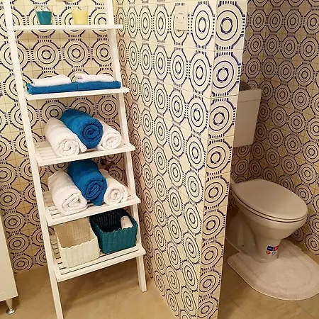 Adriatic Apartment *